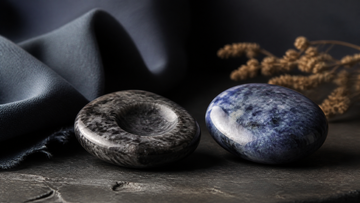 Worry Stone vs. Palm Stone: How to Choose the Right One