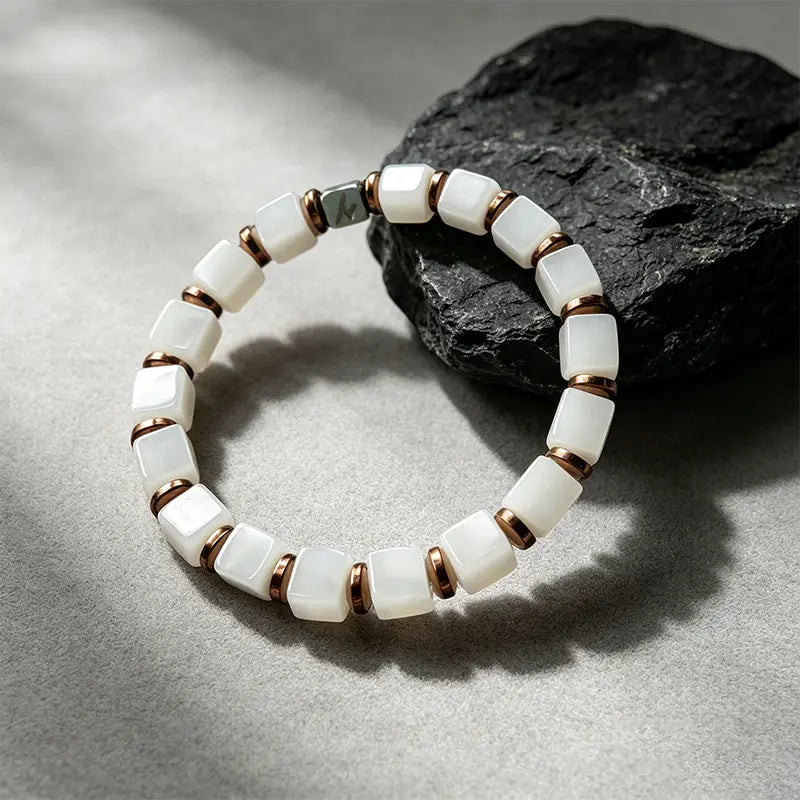 Ink & Alabaster - White Marble & Hematite Faceted Bracelet ZANYÉ