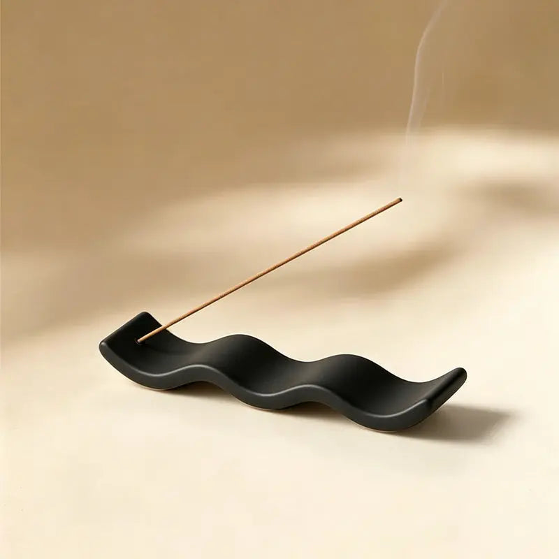 The Still Wave Ceramic Incense Holder ZANYÉ