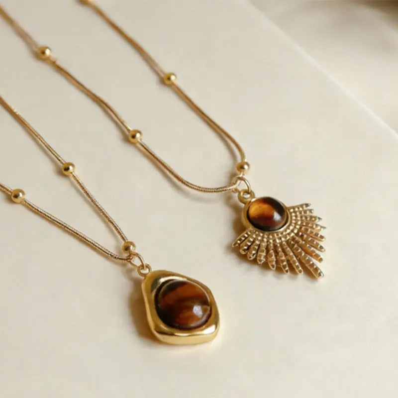 The Sovereign Radiance - Tiger's Eye Pendant Necklace ZANYÉ