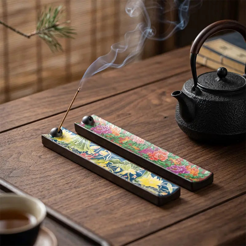 Heritage Enamel Incense Holder: The Mindful Anchor ZANYÉ