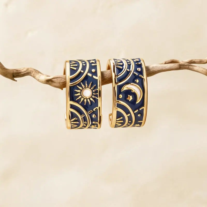 The Cosmic Celestial Asymmetric Hoop Earrings ZANYÉ