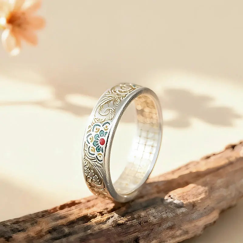 The Baoxiang Flower Cloisonné Silver Ring ZANYÉ