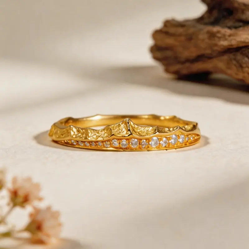 The Majestic Sacred Mountains 18K Gold Ring ZANYÉ