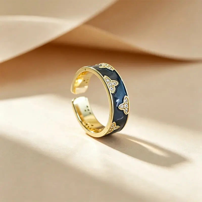 The Midnight Enamel Ring ZANYÉ