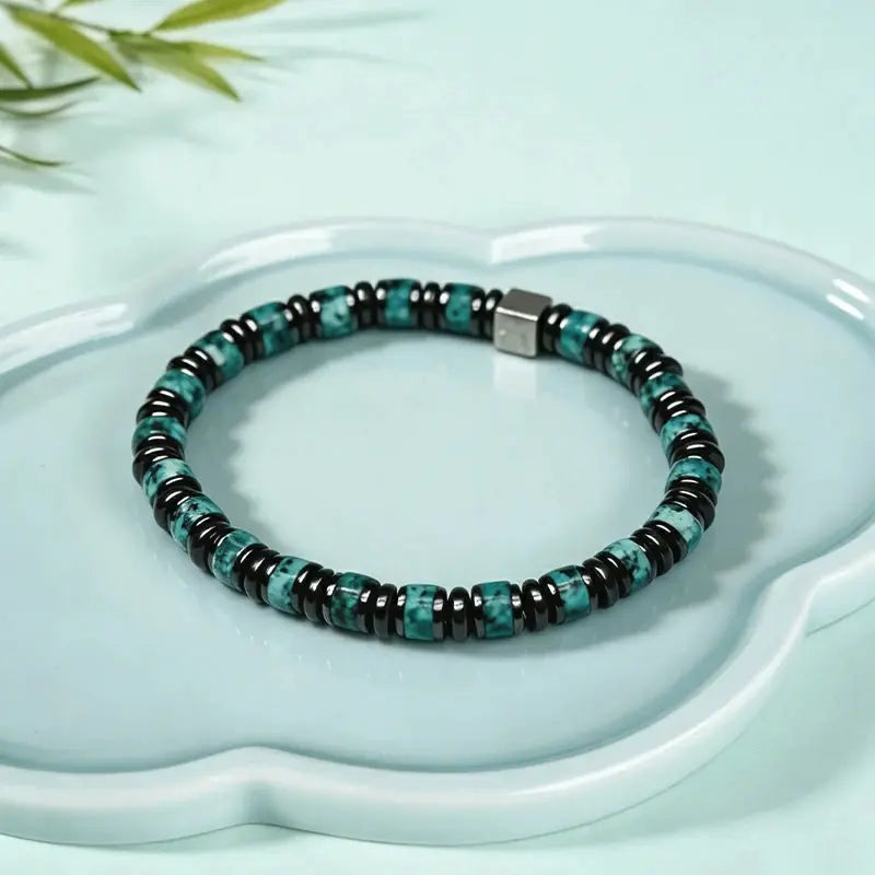 The African Turquoise & Hematite Geometric Bracelet ZANYÉ